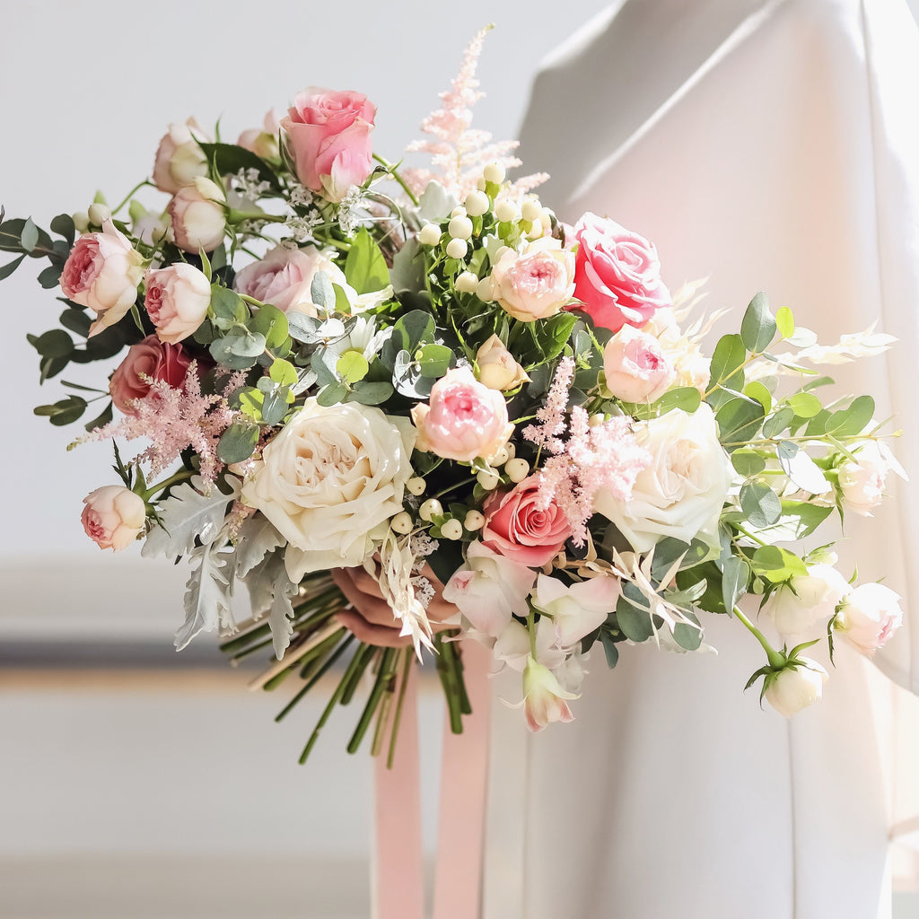 Bridal bouquet (regular) - Kesed creates